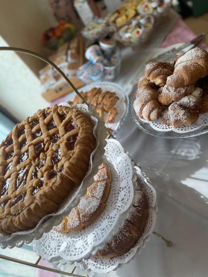 Hotel Liana Rimini Dış mekan fotoğraf